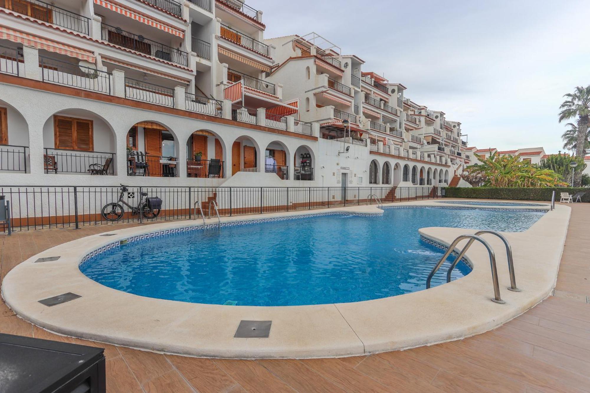 022 - Las Palmeras III - 001 - Comfortholidays Санта Пола Экстерьер фото